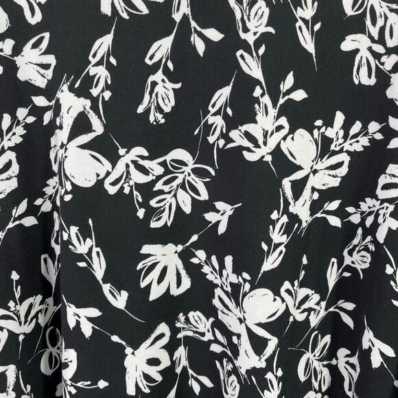 Slim Factor Investments Floral Print Rhinestone Neckline Shirt Plus Sz 1X - Picture 3 of 7